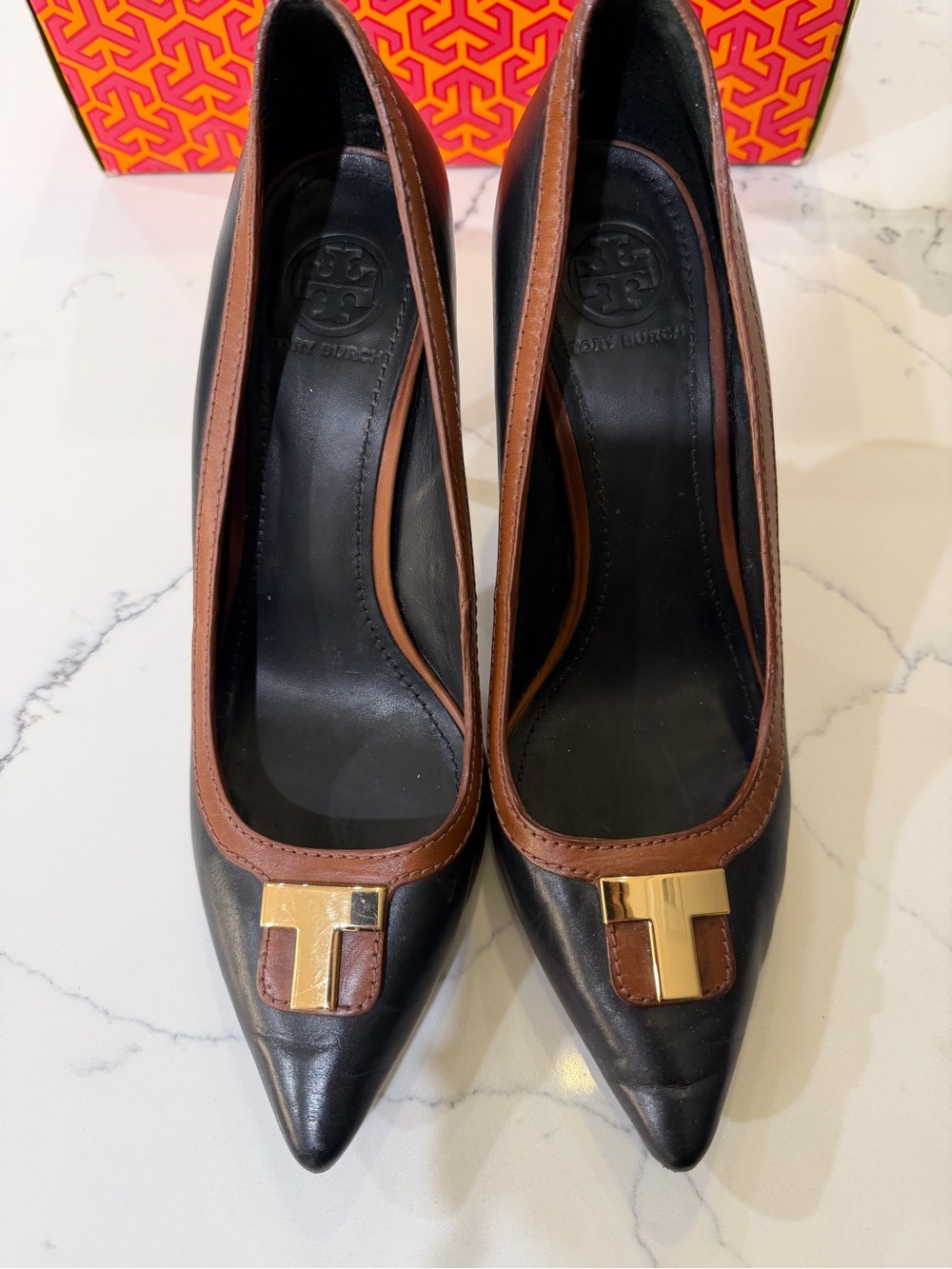 Tory Burch Black & Brown Pointed Toe Logo Pumps